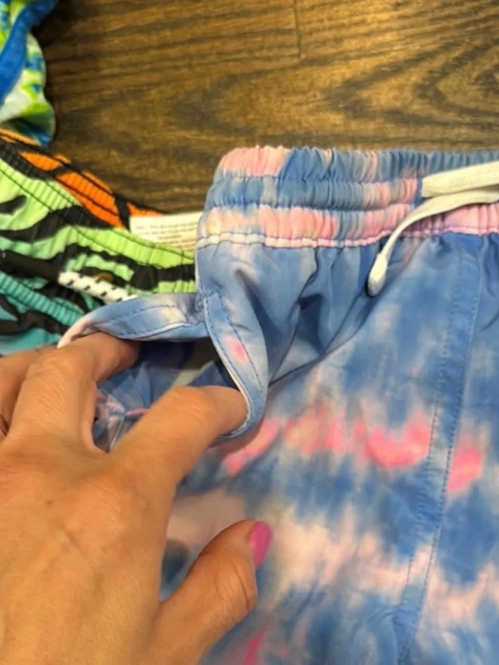 chubbies Tie-Dye Blue Pink Kids Swim Trunks - Picture 4 of 5
